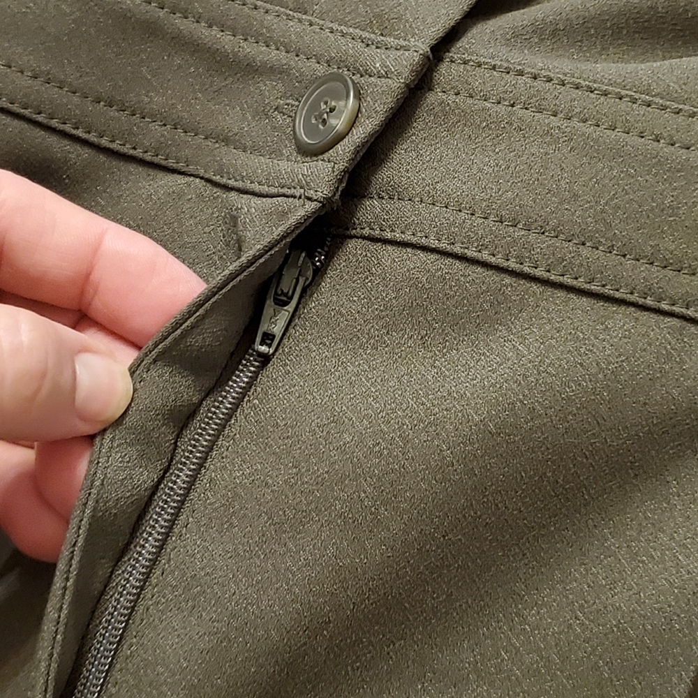 Boden Zada Jumpsuit in Khaki (olive green) - Picture 12 of 14